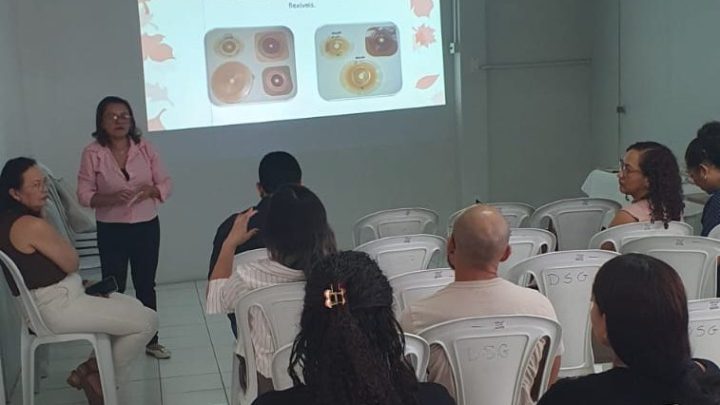 1º CRS promove capacitação sobre manejo de usuários ostomizados