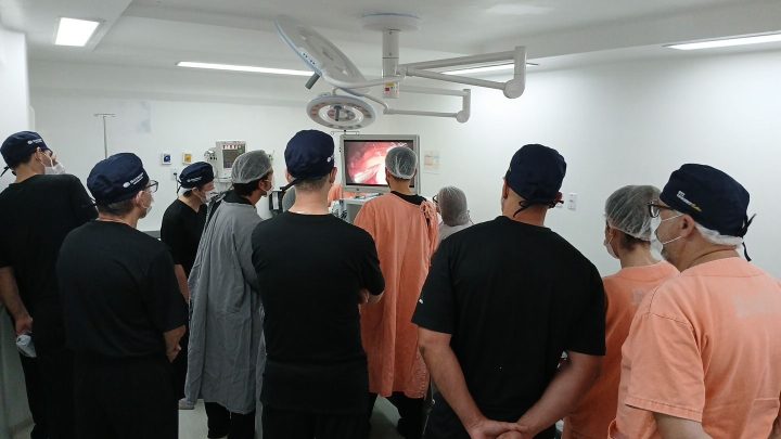 Hospital Jean Bitar realiza pesquisa clínica e treinamento nacional em cirurgia metabólica