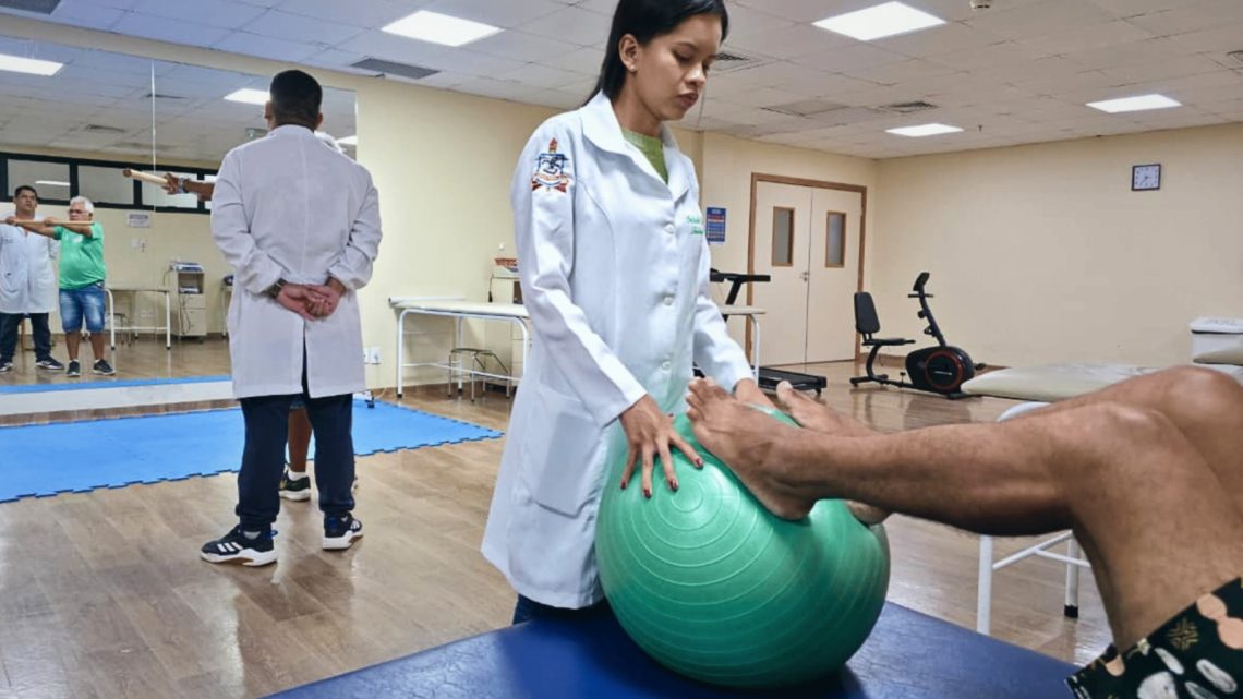Hospital Abelardo Santos destaca importância da Fisioterapia e uso de tecnologia na reabilitação de pacientes