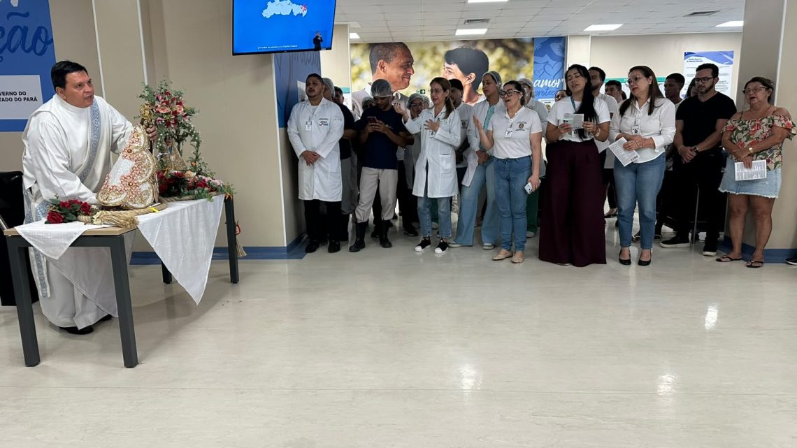Pronto-Socorro Estadual, em Belém, recebe imagem peregrina de Nossa Senhora de Nazaré