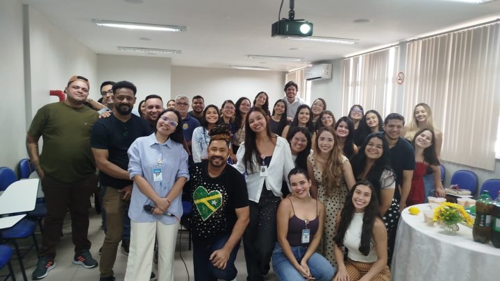 Hospital Regional do Sudeste do Pará homenageia voluntários que transformam cuidado em acolhimento