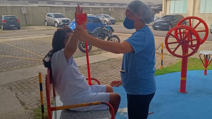 Hospital Galileu transforma movimentos em conquistas na recuperação de pacientes vítimas de trauma