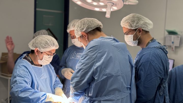 Hospital Metropolitano realiza mais de 100 cirurgias de correção de escoliose em dois anos